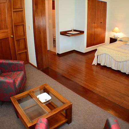 Hotel Crown 梅洛 外观 照片